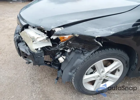 2014 Toyota Camry Se z USA, uszkodzony, nr VIN 4T1BF1FK0EU802730